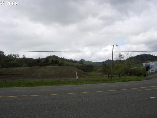 4094 NE Diamond Lake Blvd, Roseburg, OR 97470